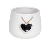 Porcelain pot with decoration heart