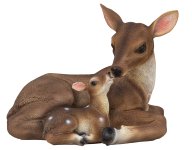Deer Mom lying with baby h=14cm w=18cm