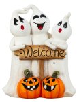 Ghost with "Welcome"-plate and small