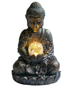 Buddha sitzend mit Solar-Glaskugel in