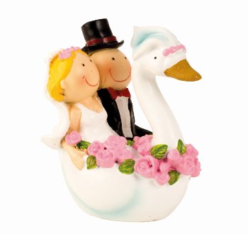 wedding couple with swan h=7,5cm w=6,5cm