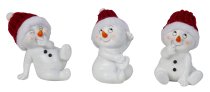 Niedliche Schneemänner sitzend mit