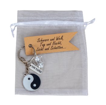 Engel m. YIN YANG-Anhänger als