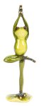 Frosch stehend auf Blatt in Yoga