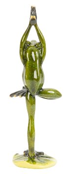 Frosch stehend auf Blatt in Yoga