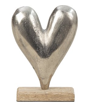 Metal-Heart on wooden base h=17cm w=12cm