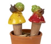 Water dispenser "Sitting Slug on