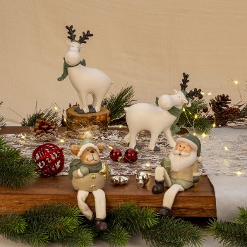 Nikolaus und Elch mit Schlenkerbeinen