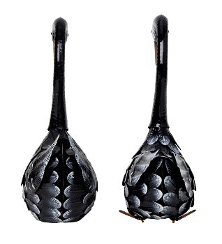 Metal swan h=41cm w=31cm asst.