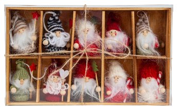 Fabric gnomes standing, hanging in