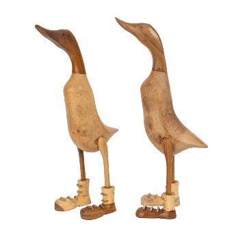 Holz-Enten naturfarben mit Schuhen
