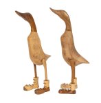 Holz-Enten naturfarben mit Schuhen
