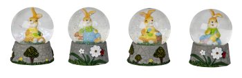 Waterball with eastern rabbits