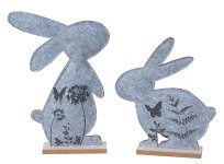 Felt rabbit grey on wooden base